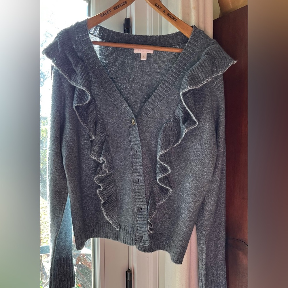LC Lauren Conrad Gray‎ Sweater